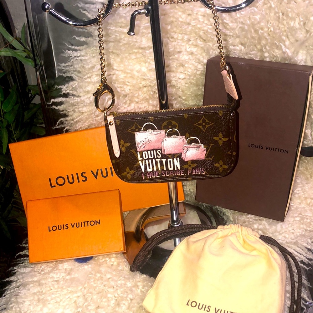 LOUIS VUITTON MINI LIMITED ED POCHETTE